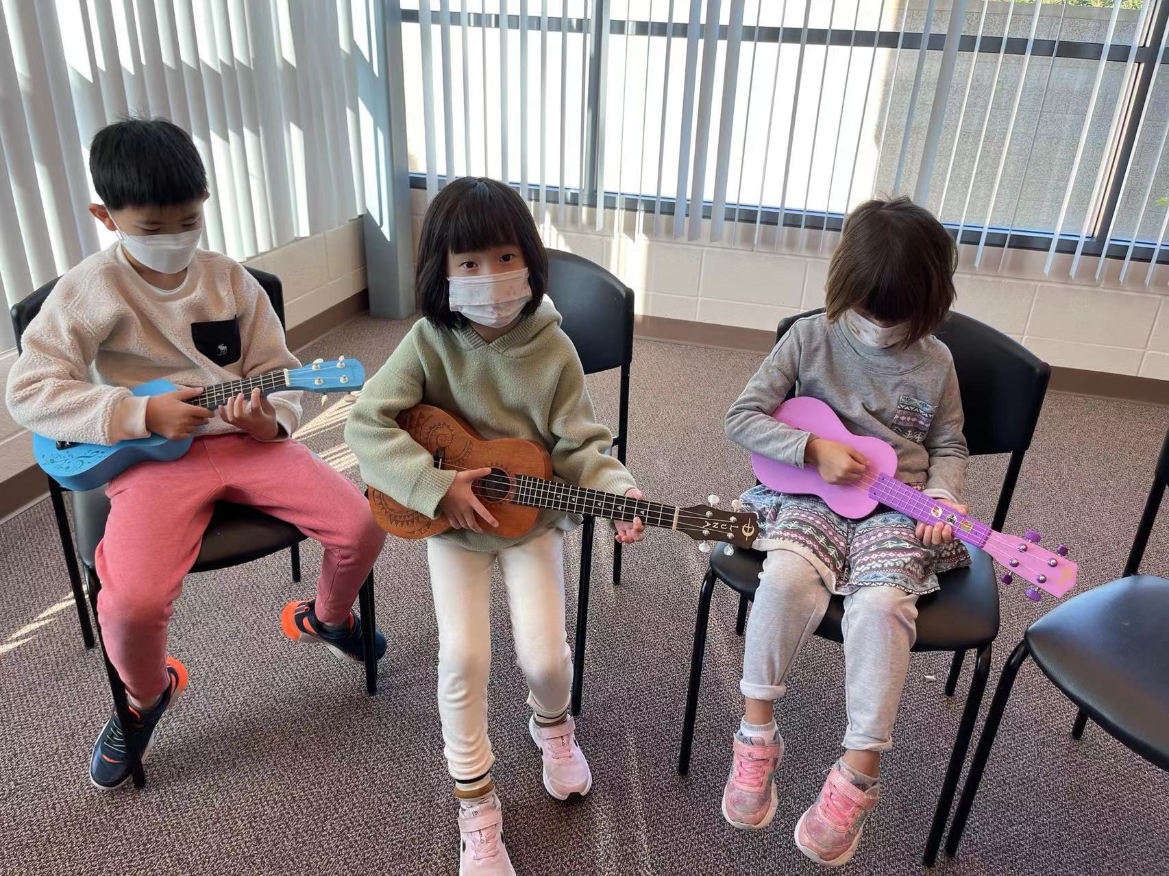 Ukulele class